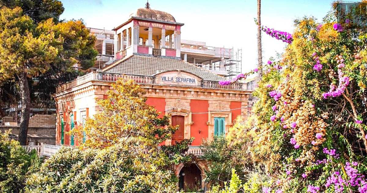 Bari, alla scoperta della splendida Villa Serafina: la pi� elegante dimora storica di Santo Spirito